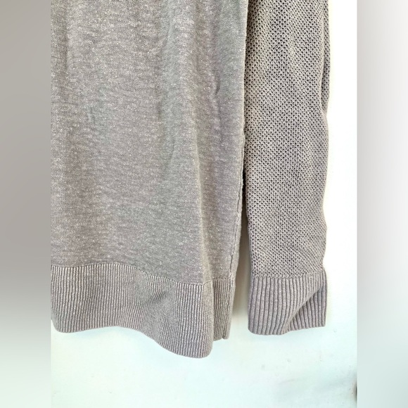 Gap | Gray Sweater - Picture 3 of 7